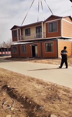 Mobile prefab homes