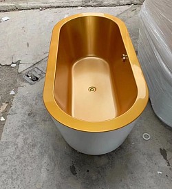 Custom bathtubs